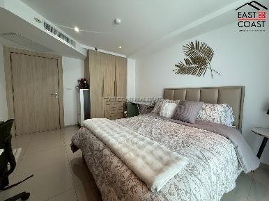 Nova Ocean View 16