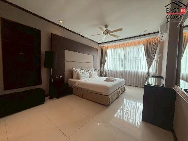 Siri Residence 16