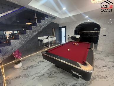 Private House Pool Villa Pattaya City 4