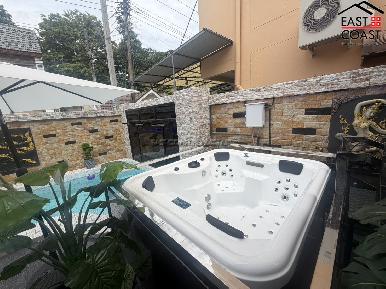 Private House Pool Villa Pattaya City 15
