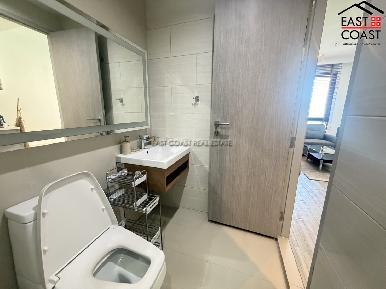 AERAS Beachfront Condominium 4