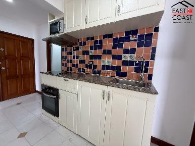 Sombat Condotel 15