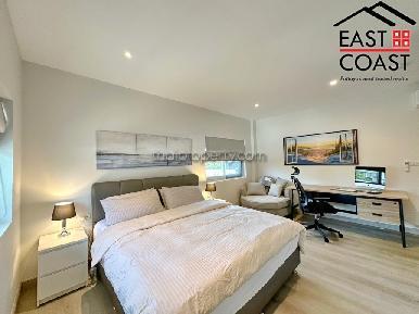 Apartment 4 Condominium 25