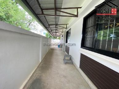Areeya Villa 16