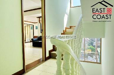 Beach House 25