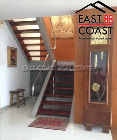 Beach Townhouse 12