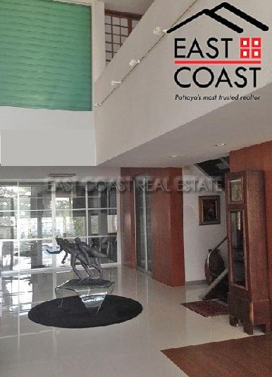 Beach Townhouse 10