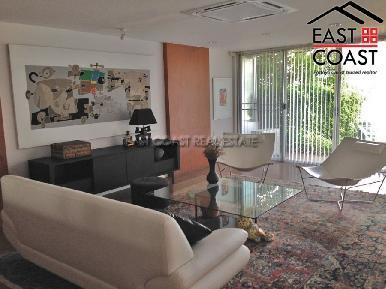 Beach Townhouse 11
