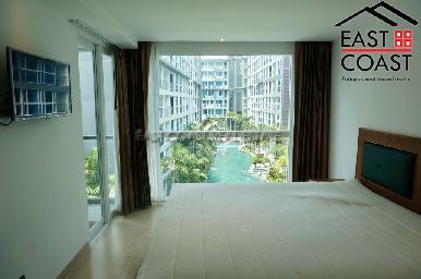 Centara Avenue Residence 13