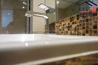 Centara Avenue Residence 18