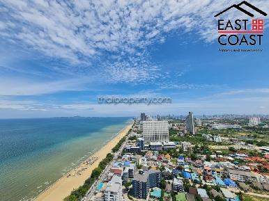 Cetus Beachfront Pattaya 18