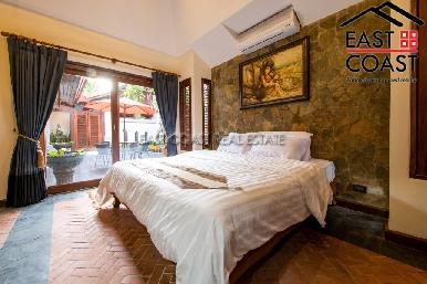 Chateau Dale Thabali 11