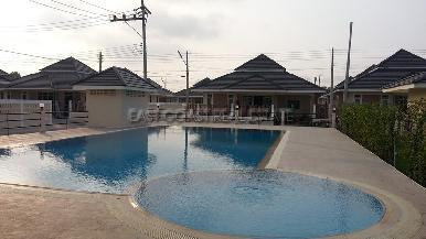 Chockchai Village 10 2