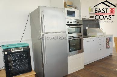 Chom Talay 28