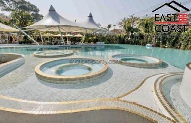 Copacabana Beach Jomtien 10