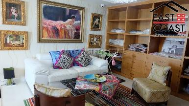 Cosy Beach View 22