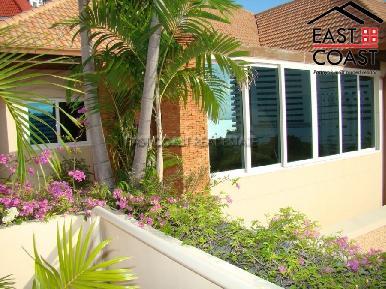 Executive Residence 1 22