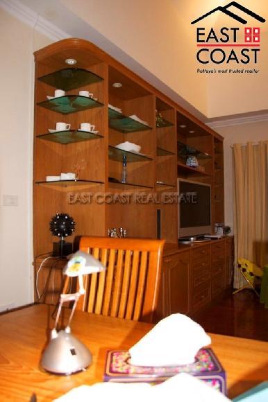 Executive Residence 1 18