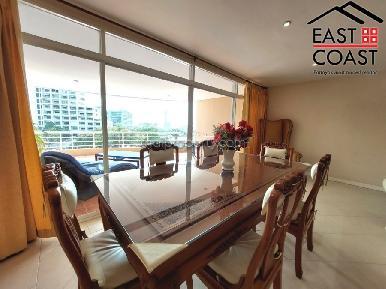 Executive Residence 4 7