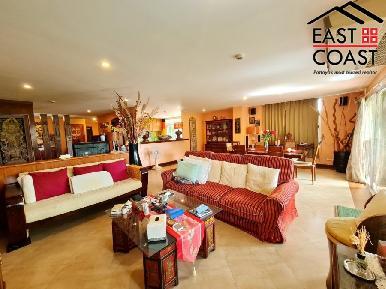 Executive Residence 4 7