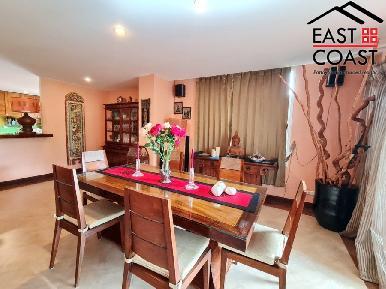 Executive Residence 4 6