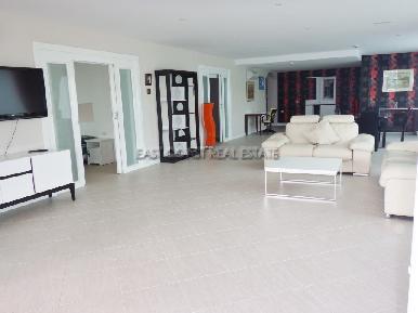 Executive Residence 4 1