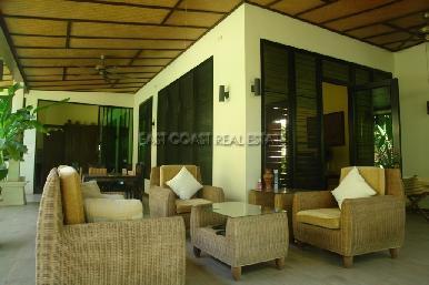 Garden Villa  8