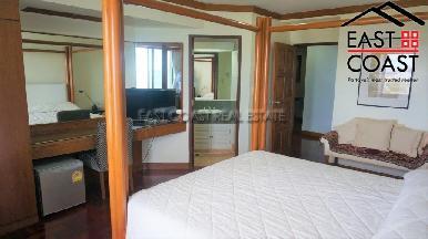 Golden Sands 13