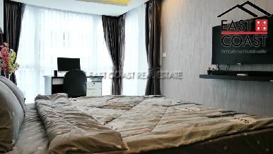 Grand Avenue Residence 8