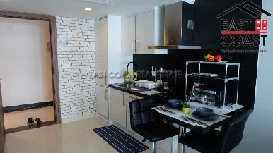 Grand Avenue Residence 4