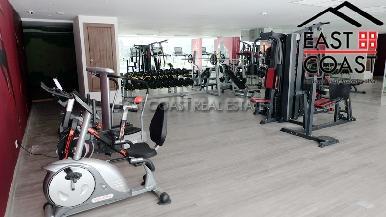 Grand Avenue Residence 13