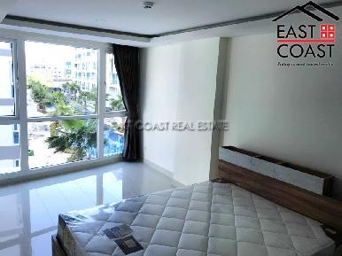 Grand Avenue Residence 6