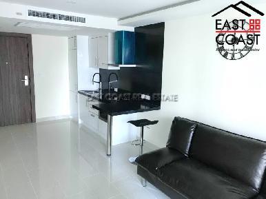 Grand Avenue Residence 3
