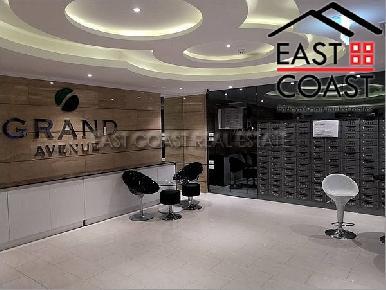 Grand Avenue Residence 8