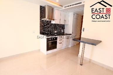 Grand Avenue Residence 3