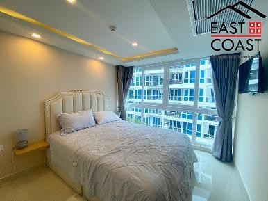 Grand Avenue 4