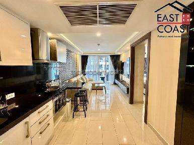 Grand Avenue Residence 3