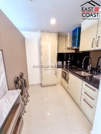 Grand Avenue Residence 8