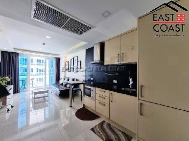 Grand Avenue Residence 3