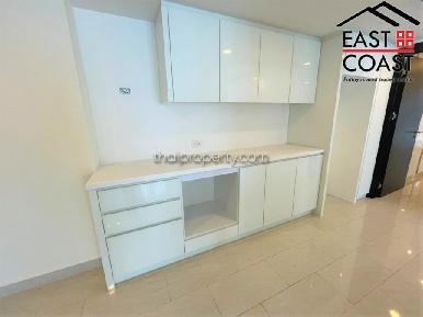 Grand Avenue Residence 4