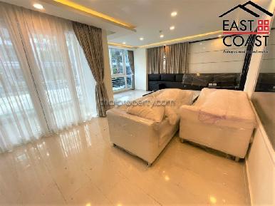Grand Avenue Residence 8