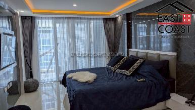 Grand Avenue Residence 4