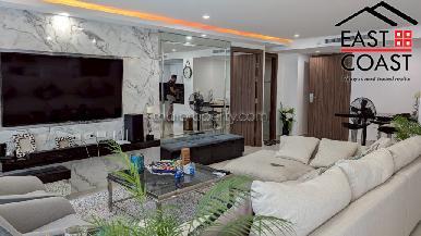 Grand Avenue Residence 11