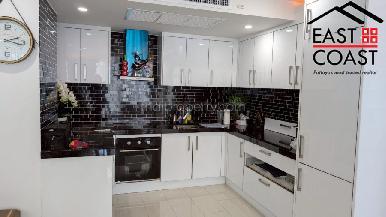 Grand Avenue Residence 13