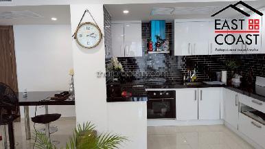 Grand Avenue Residence 14