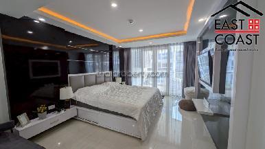 Grand Avenue Residence 19
