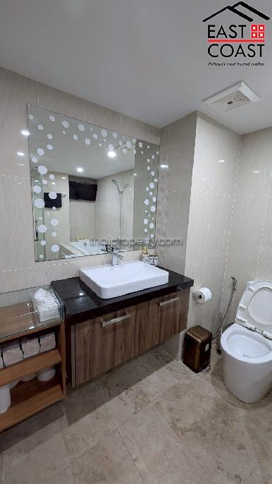 Grand Avenue Residence 20