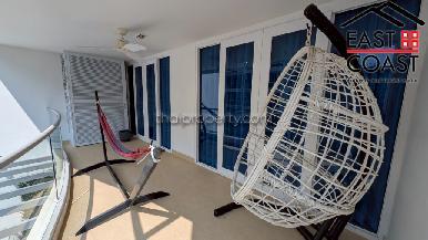 Grand Avenue Residence 24