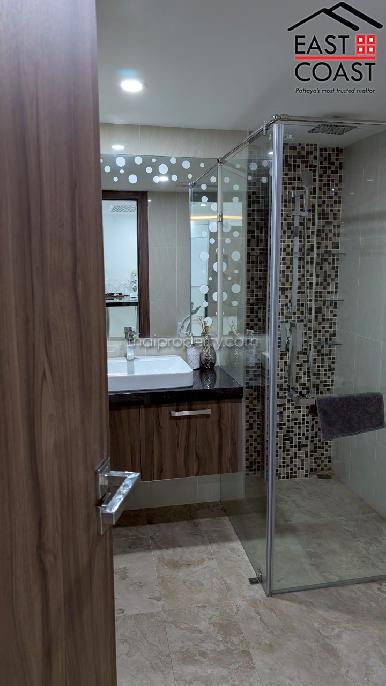 Grand Avenue Residence 7