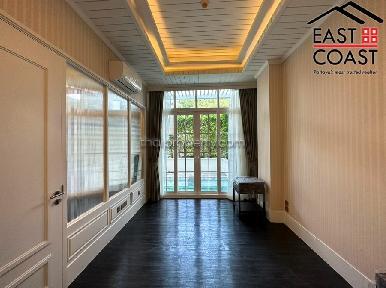 Grand Florida Beachfront Condo Resort Pattaya 10